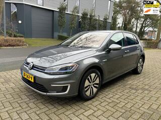 Volkswagen e-Golf E-Golf Led / Navi / Warmtepomp / Virtual cockpit 55969 km