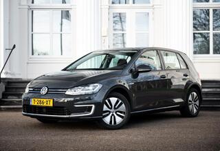 Volkswagen e-Golf e-Golf Na subsidie ¤14.000 EX BTW | 136PK | Apple Carplay | Adaptief Cruise control|