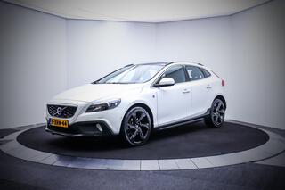 Volvo V40 CROSS COUNTRY 1.6T4 Aut. Ocean Race PANO/LEDER/MEMORY SEAT/CAMERA/CLIMA/STOELVERW./CRUISE
