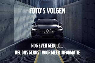 Volvo V60 T6 340PK Automaat Recharge AWD Inscription Cruise Control / Panoramisch schuif-kanteldak / 18" lichtmetalen velgen / Road Sign Information / Apple CArplay
