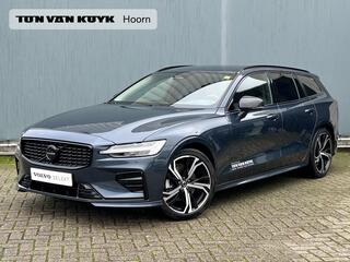 Volvo V60 2.0 B4 Plus Dark / Styling kit / Elek. trekhaak / Camera / Stoelverw. / Stuurverw. / Zwarte grill plus letters / Getinte ramen /