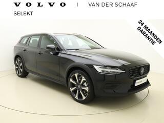 Volvo V60 CROSS COUNTRY B5 264pk AWD Plus / NIEUW / DIRECT LEVERBAAR / 360 Camera / Harman Kardon audio / Black pakket / Sportstoelen / Standkachel /