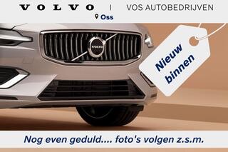 Volvo XC40 Single Motor Extended Range Plus l UIT VOORRAAD LEVERBAAR l Warmtepomp l Adaptieve Cruise Control met Pilot Assist l Blind Spot Information System l Verwarmbare voorstoelen l Verwarmbaar stuurwiel l Draadloos laden telefoon l Google Infotainment System l 