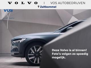 Volvo XC60 2.0 B5 Momentum Pro | Standkachel | Elek. voorstoelen | Trekhaak |