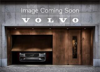 Volvo XC90 T6 320pk AWD Inscription / Luchtvering / B&W Audio / Ventilatie / Head-Up / Panoramadak / Elektr. Stoelen / Keyless / Getint glas /